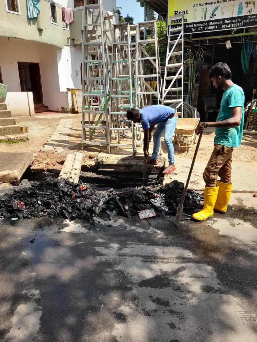 2025.07.29 දින සභාපති මාවත කාණු පද්ධතිය සුද්ධ පවිත්‍ර කිරීම